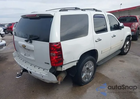 2011 Chevrolet Tahoe Ls из США, поврежденный, VIN 1GNSCAE05BR209108